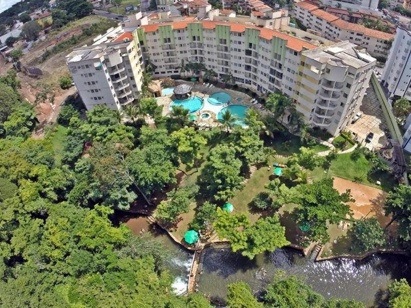 Thermas Paradise Com Acesso Ao Rio Quente リオ・ケンテ エクステリア 写真